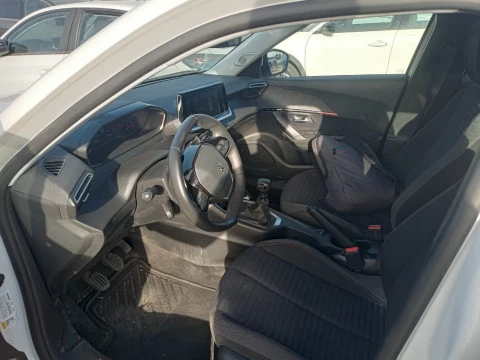 Peugeot 2008 Active BlueHDI 81kW (110CV)