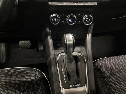 Renault Captur  Hibrido Enchufable  E-TECH Hibrido Enchufable Fast Track 117kW