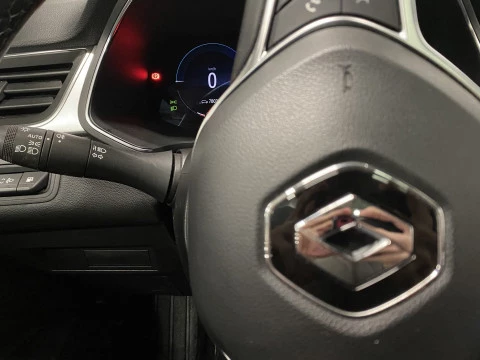 Renault Captur  Hibrido Enchufable  E-TECH Hibrido Enchufable Fast Track 117kW