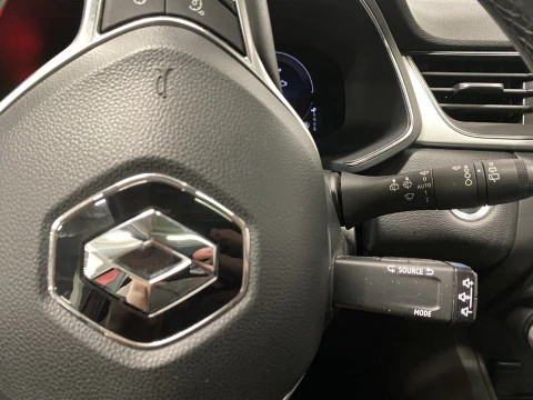 Renault Captur  Hibrido Enchufable  E-TECH Hibrido Enchufable Fast Track 117kW