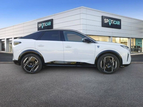 Peugeot e-3008 GT Eléctrico 157kW