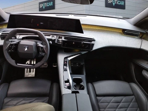 Peugeot e-3008 GT Eléctrico 157kW