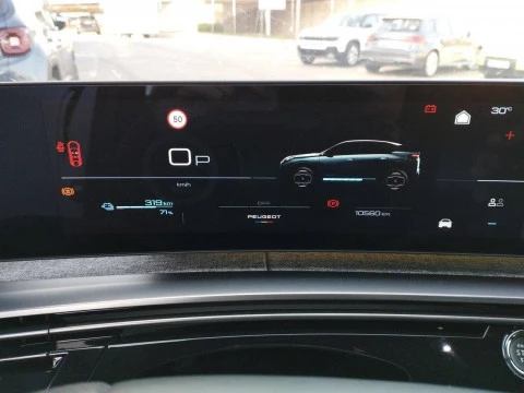 Peugeot e-3008 GT Eléctrico 157kW