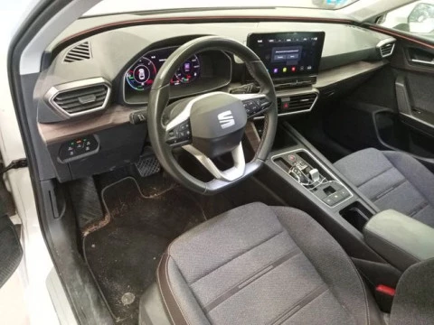 Seat Nuevo León SP 1.4 e-Hybrid DSG S&S Xcellence Go L