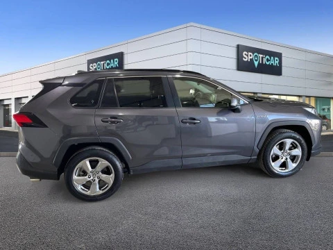 Toyota Rav4 2.5l 220H Advance