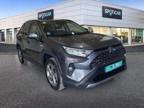 Toyota Rav4 2.5l 220H Advance