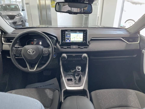 Toyota Rav4 2.5l 220H Advance