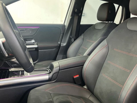 Mercedes-Benz GLA 200 d