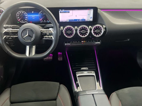 Mercedes-Benz GLA 200 d