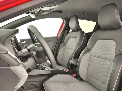 Renault Clio   TCe Techno 67kW