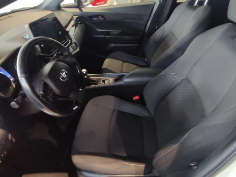 Toyota C-HR 1.8 125H Active