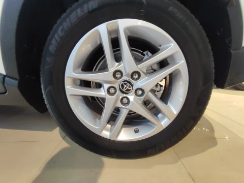 Toyota C-HR 1.8 125H Active