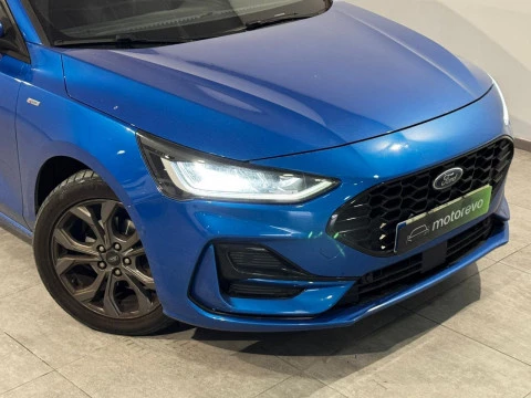Ford Focus 1.0 ECOBOOTS  HYBRID STLINE