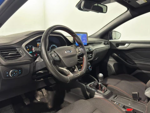 Ford Focus 1.0 ECOBOOTS  HYBRID STLINE