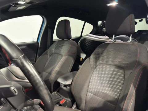 Ford Focus 1.0 ECOBOOTS  HYBRID STLINE