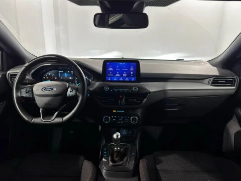 Ford Focus 1.0 ECOBOOTS  HYBRID STLINE