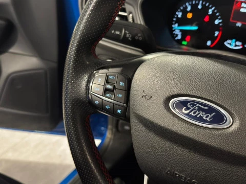 Ford Focus 1.0 ECOBOOTS  HYBRID STLINE