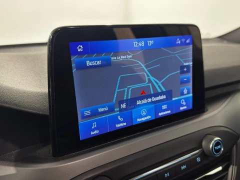 Ford Focus 1.0 ECOBOOTS  HYBRID STLINE