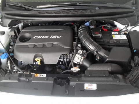 Kia Ceed 1.4 CRDI WGT CONCEPT 5P