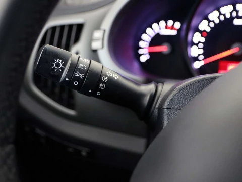 Kia SPORTAGE 1.6 GDI DRIVE 2WD 5P GLP