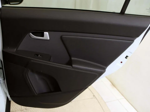 Kia SPORTAGE 1.6 GDI DRIVE 2WD 5P GLP