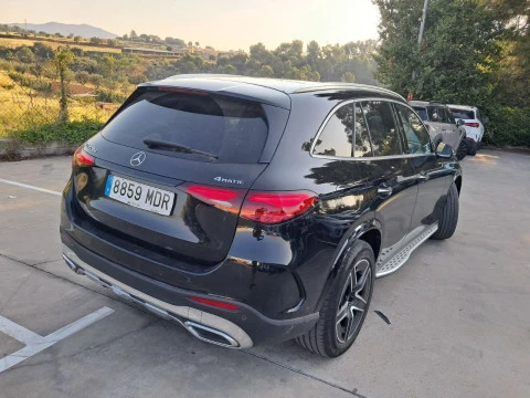 Mercedes-Benz GLC 220 d 4MATIC