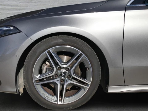 Mercedes-Benz Clase A  180 Compacto