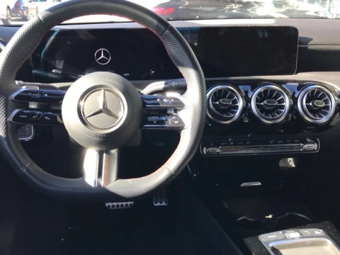 Mercedes-Benz Clase A  180 Compacto