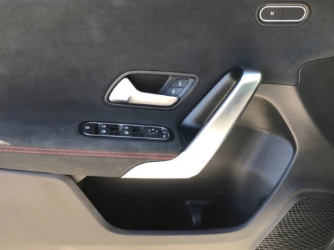 Mercedes-Benz Clase A  180 Compacto