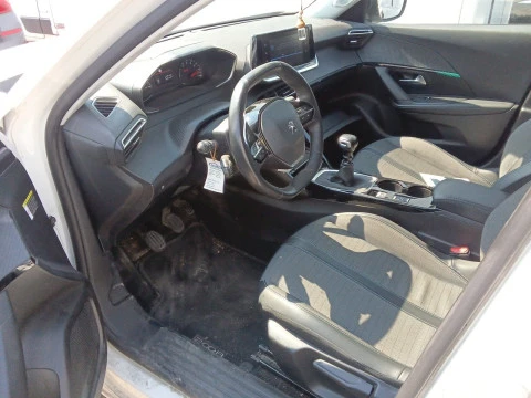 Peugeot 2008 Allure BlueHDI 81kW (110CV)