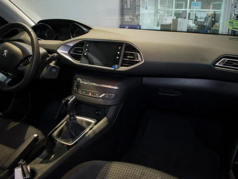 Peugeot 308 1.2 PURETECH 110CV STYLE 5P