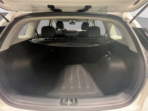 Kia Niro 1.6 GDi HEV 104kW (141CV) Drive