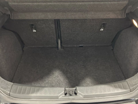 Nissan Micra DIG-T 86 kW (117 CV) E6D Tekna