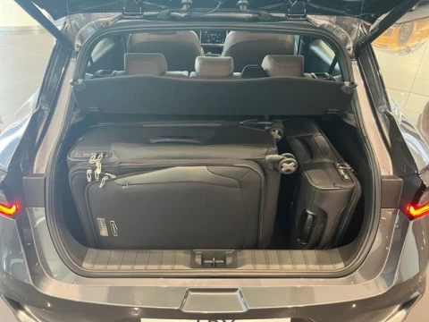 Lexus LBX 1.5 136cv HEV Elegant
