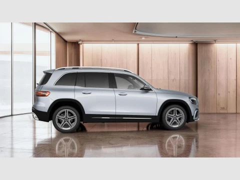 Mercedes-Benz GLB  220 d 4MATIC