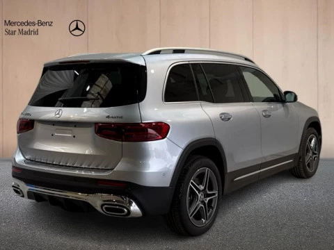 Mercedes-Benz GLB  220 d 4MATIC