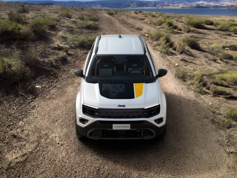 Jeep Avenger 1.2 eHybrid 4xe 145CV T. North Face