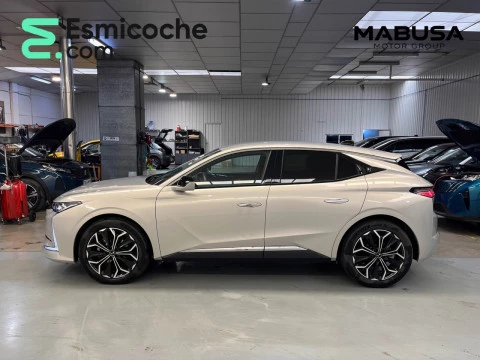 DS 4 Hybrid Étoile Alcantara@