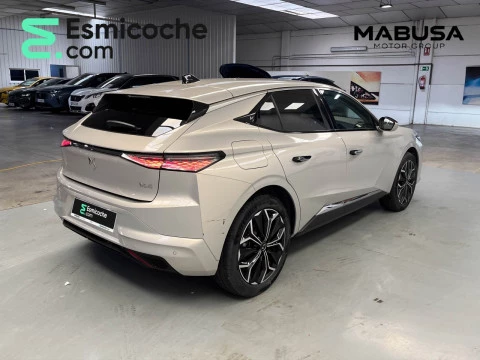 DS 4 Hybrid Étoile Alcantara@