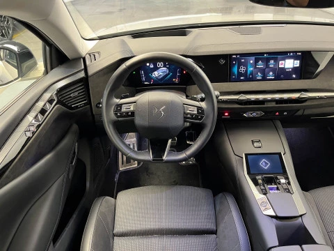 DS 4 Hybrid Étoile Alcantara@