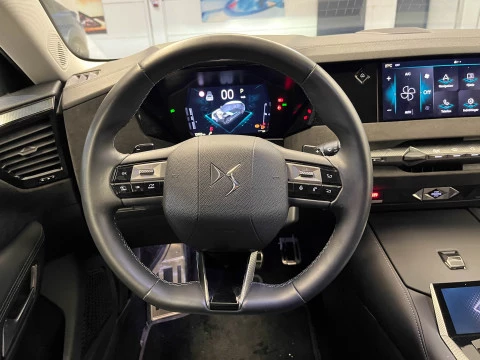 DS 4 Hybrid Étoile Alcantara@