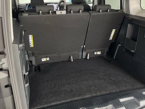 Ford Tourneo Courier BEV 43,5kWh 100kW (136CV) Trend Auto