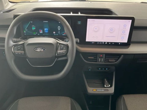 Ford Tourneo Courier BEV 43,5kWh 100kW (136CV) Trend Auto