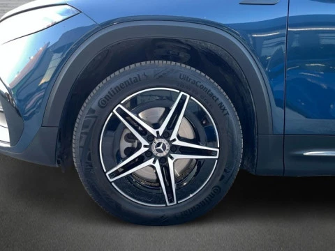 Mercedes-Benz EQB  250 AMG Line