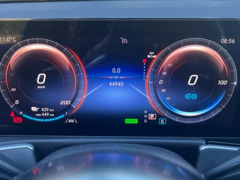 Mercedes-Benz EQB  250 AMG Line