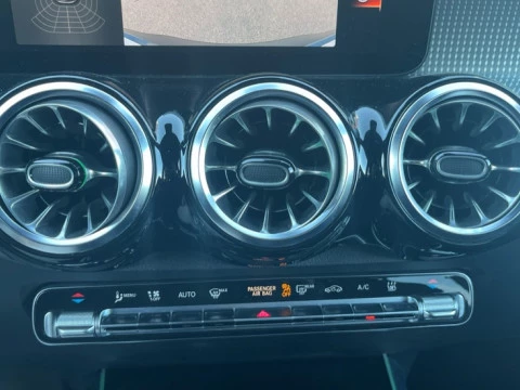 Mercedes-Benz EQB  250 AMG Line