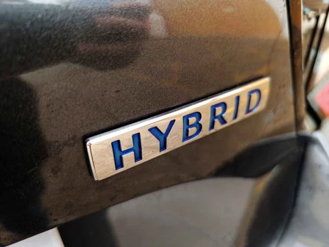 Mazda 2 1.5 HEV 85KW CVT EXCLUSIVE-LINE 5P