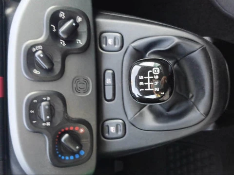 Fiat Panda 1.0 Hybrid GSE City Life 51 kW (70 CV)