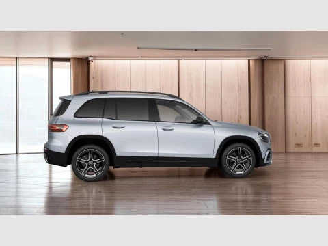 Mercedes-Benz GLB  200 d