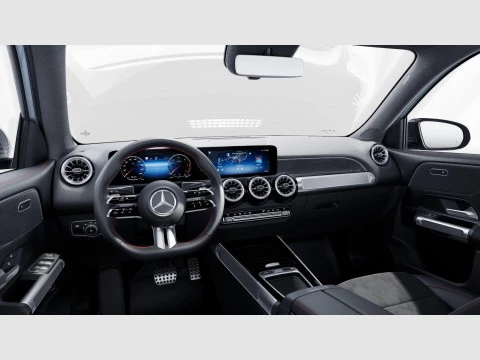 Mercedes-Benz GLB  200 d